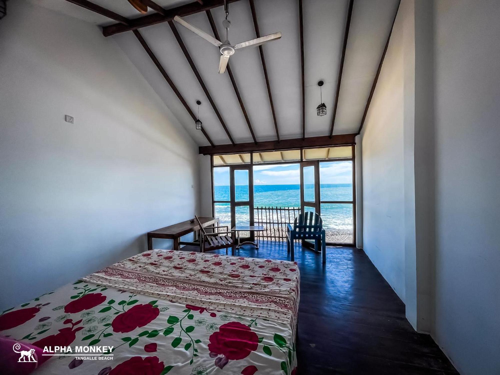 The Alpha Monkey Hotel & Tree House Tangalle Room photo